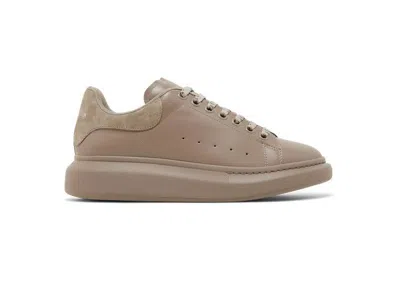 Pre-owned Alexander Mcqueen Men's  Oversized Sneakers In Pewter/beige