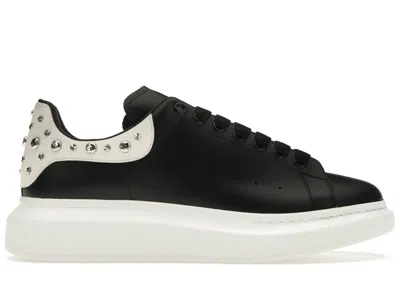 Pre-owned Alexander Mcqueen Men's  Oversized Studd Sneakers In Black/white/silver