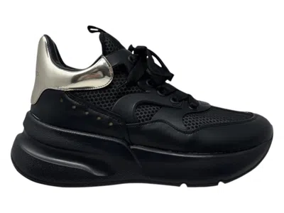 Pre-owned Alexander Mcqueen Men's  Runner Sneakers In Black/silver