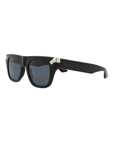 Pre-owned Alexander Mcqueen Men's  Squareframe Recycled Acetate Sunglasses In Black Black Blue (am0441s/3001517