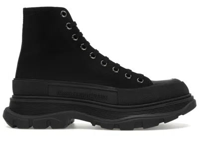 Pre-owned Alexander Mcqueen Men's  Tread Slick Boot Sneakers In Black