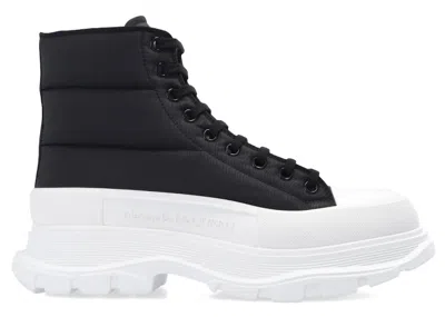 Pre-owned Alexander Mcqueen Men's  Tread Slick Boot Sneakers In Black/white In Multi