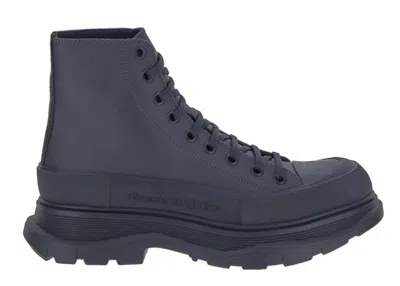Pre-owned Alexander Mcqueen Men's  Tread Slick Boots Sneakers In Grey In Gray