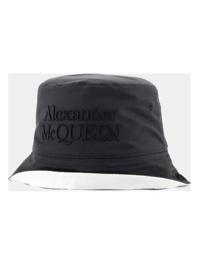 ALEXANDER MCQUEEN MEN'S LOW REVER BUCKET HAT
