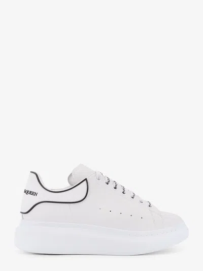 ALEXANDER MCQUEEN ALEXANDER MCQUEEN MEN OVERSIZE LEATHER LOW-TOP SNEAKERS