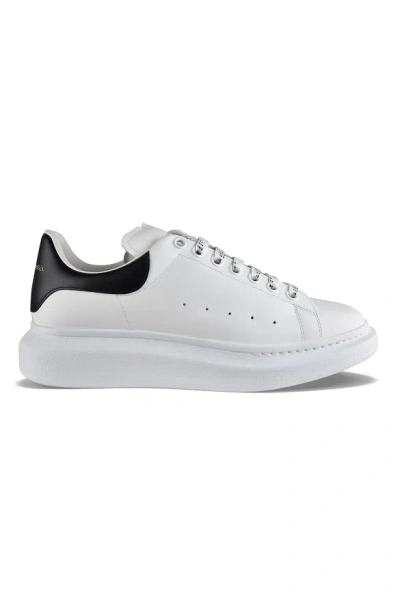 ALEXANDER MCQUEEN ALEXANDER MCQUEEN MEN OVERSIZE SNEAKERS