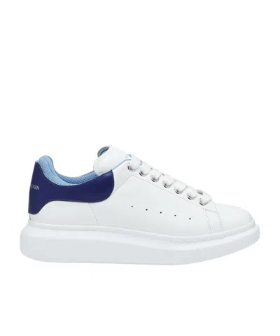 ALEXANDER MCQUEEN ALEXANDER MCQUEEN OVERSIZED LACE-UP SNEAKERS
