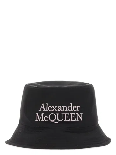 ALEXANDER MCQUEEN MEN'S REVERSIBLE BUCKET HAT