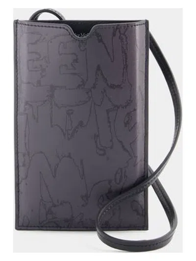 Alexander Mcqueen Men's The Phone Holder Bag In Black