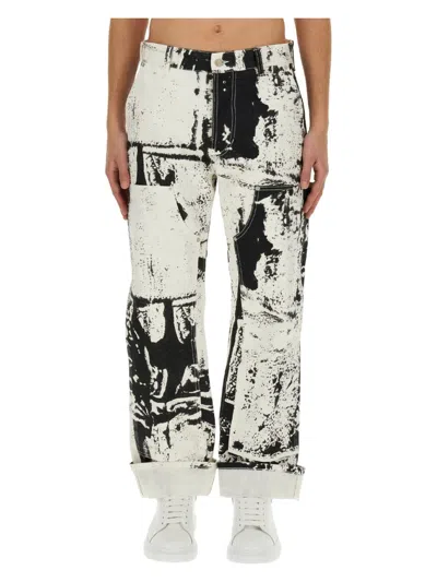 ALEXANDER MCQUEEN MEN'S WORKWEAR JEANS WITH FOLD PRINT