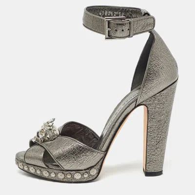 Pre-owned Alexander Mcqueen Metallic Leather Crystal Embellished Skull Ankle Strap Sandals Size 39