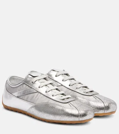Alexander Mcqueen Mcqueen Metallic-trim Boxe Sneakers In Gray