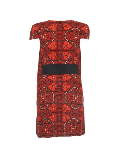 Pre-owned Alexander Mcqueen Mini Kaleidoscope-print Belted Dress In Red