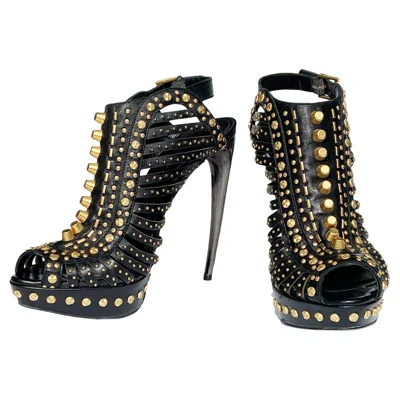 Pre-owned Alexander Mcqueen New  S/s 2012 Leather Studded Horn Heel Platform Sandals 38.5 In Black