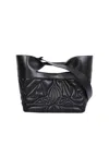 Alexander Mcqueen Mcqueen The Bow Bag In Quilted Leather In Black