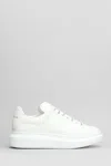 Alexander Mcqueen Oversize Sneakers In White