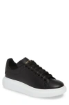 Alexander Mcqueen Round Head Lacing Low-cut Casual Sneakers In Black