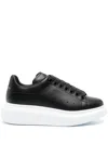 Alexander Mcqueen Round Head Lacing Low-cut Casual Sneakers