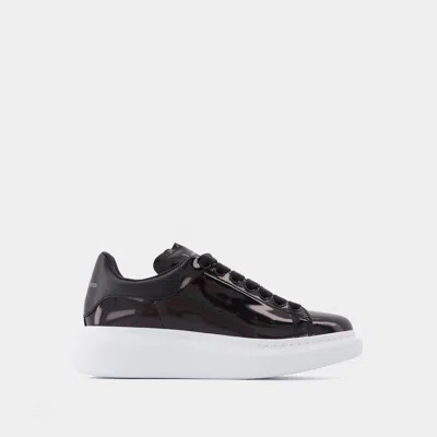 ALEXANDER MCQUEEN ALEXANDER MCQUEEN OVERSIZE SNEAKERS