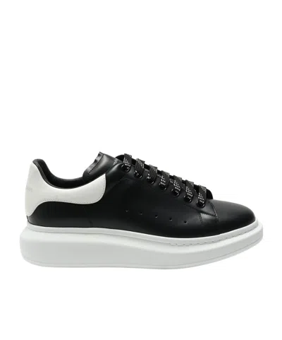 Alexander Mcqueen Oversize Sneakers In Black