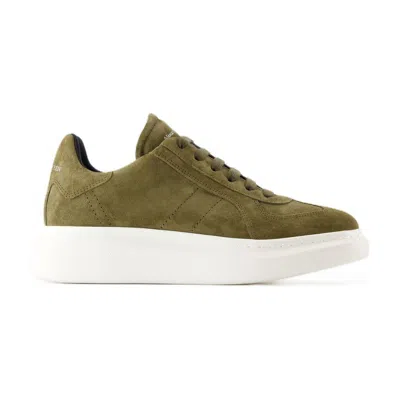 Alexander Mcqueen Oversize Sneakers In Brown