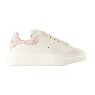 Alexander Mcqueen Oversize Sneakers In White