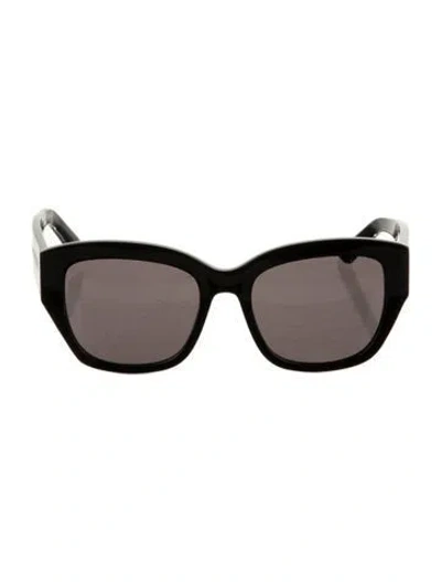 Pre-owned Alexander Mcqueen Oversize Tinted Sunglasses In Black