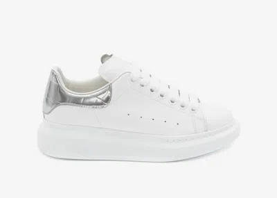Pre-owned Alexander Mcqueen Oversized Croco (women's) Sneakers In White/silver