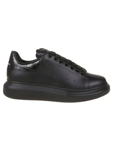 Alexander Mcqueen Oversized Leather Sneakers In Black
