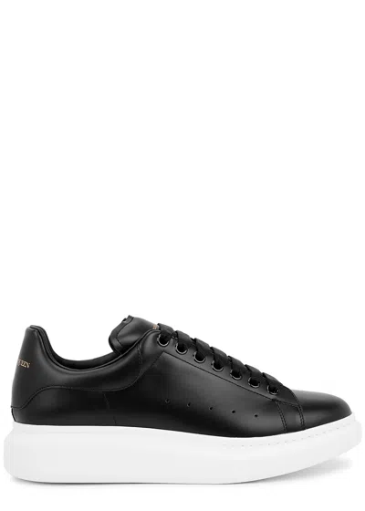 Alexander Mcqueen Women Black Low Top Sneakers With Logo Lettering On Tongue And Heel In Leather Wom