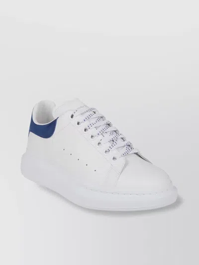 Alexander Mcqueen Oversized Leather Sneakers Detail Contrasting In Gray