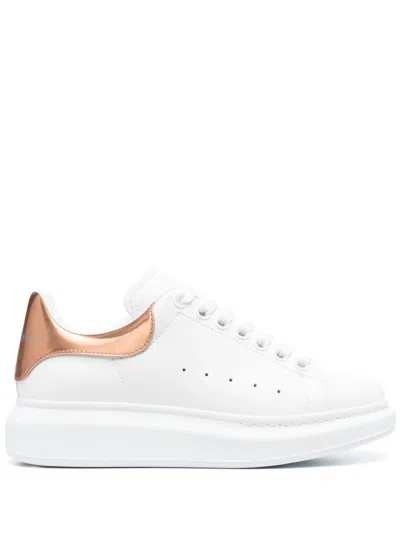 Alexander Mcqueen Oversized Leather Sneakers In Weiss