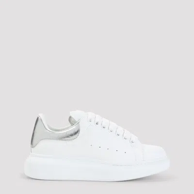 Alexander Mcqueen Oversized Leather Sneakers In White
