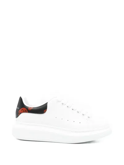 Alexander Mcqueen Oversized Low-top Skull-details Sneakers In White