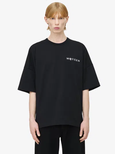Alexander Mcqueen Oversized Mcqueen T-shirt In Black