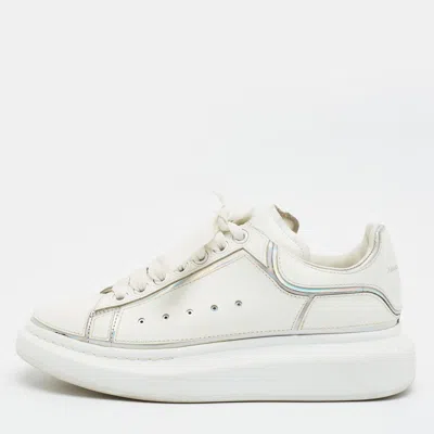 Pre-owned Alexander Mcqueen Oversized Size 40 White Leather And Patent Leather Lace Up Sneakers