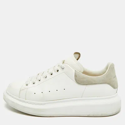 Pre-owned Alexander Mcqueen Oversized Size 40 White/grey Leather And Suede Lace Up Sneakers