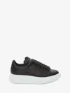 Alexander Mcqueen Round Head Lacing Low-cut Casual Sneakers In Black