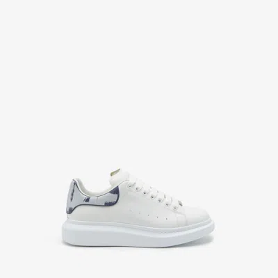 Alexander Mcqueen Oversized Sneaker In White/indigo