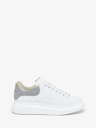 Alexander Mcqueen Oversized Sneaker In White/light Grey