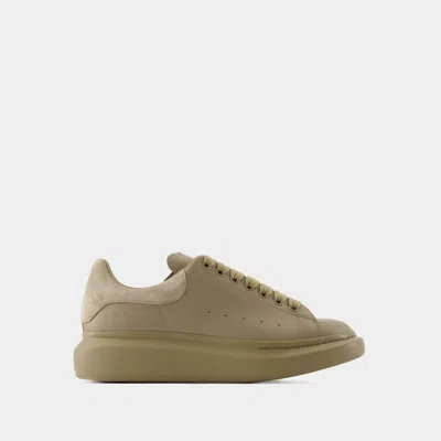 Alexander Mcqueen Oversized Sneakers -  - Leather - Brown In Green