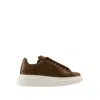 Alexander Mcqueen Lace-up Low-cut Casual Shoes In Brown