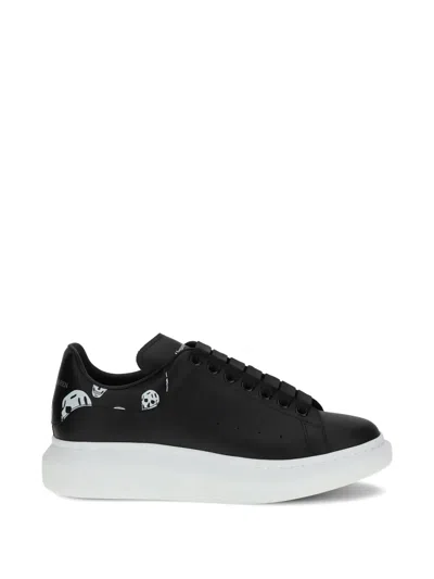 Alexander Mcqueen Oversized Sneakers In Black