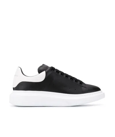 Alexander Mcqueen Black Low Top Sneakers With Logo Lettering On The Tongue In Leather Man