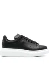 Alexander Mcqueen Round Head Lacing Low-cut Casual Sneakers In Black
