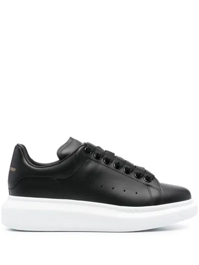 ALEXANDER MCQUEEN OVERSIZED SNEAKERS