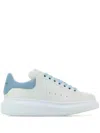 Alexander Mcqueen Sneakers Oversize In Pelle Bianca E Blu Polvere In White