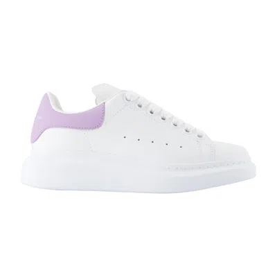 Alexander Mcqueen Oversized Sneakers In Red