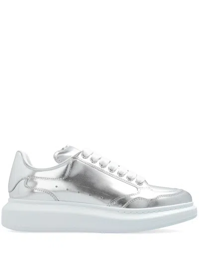 Alexander Mcqueen Oversized Metallic Low-top Sneakers In Silver