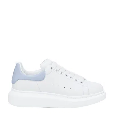 ALEXANDER MCQUEEN ALEXANDER MCQUEEN OVERSIZED LACE-UP SNEAKERS